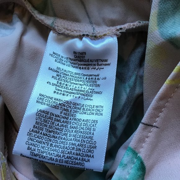 NWOT BCBGeneration Floral Bow Tie Jumpsuit Stretch - Picture 8 of 8